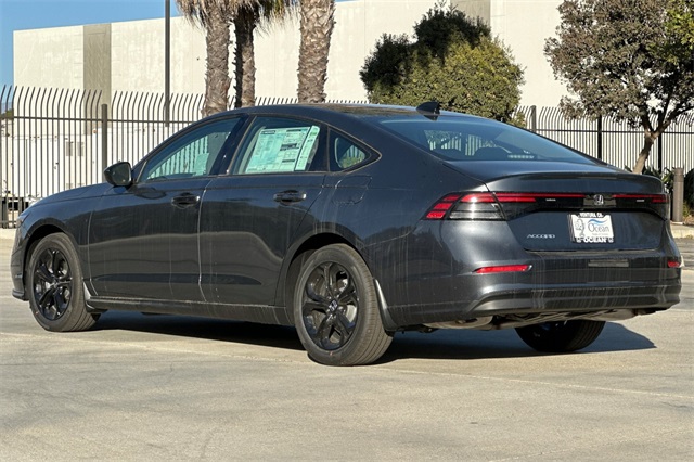 2025 Honda Accord SE photo 6