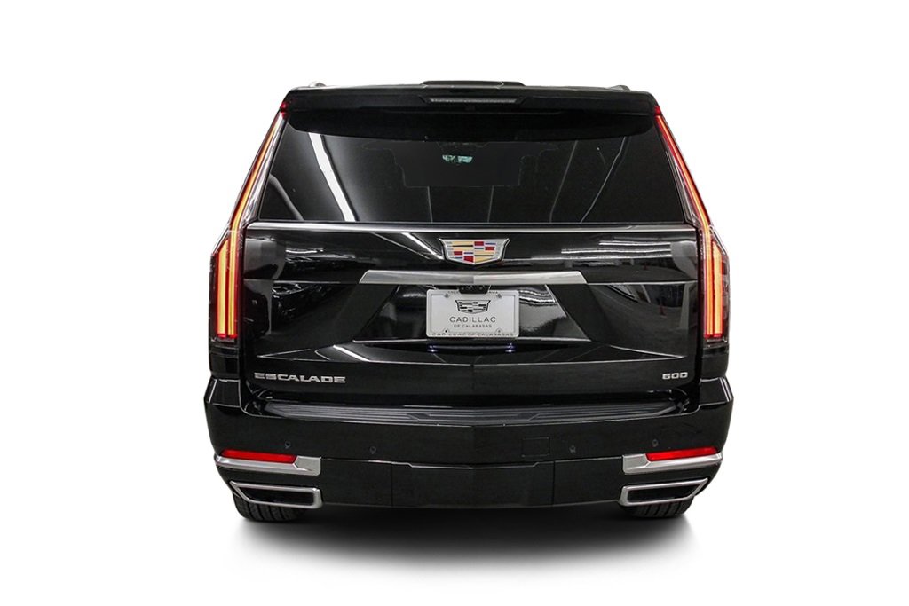 2026 Cadillac Escalade Luxury photo 3