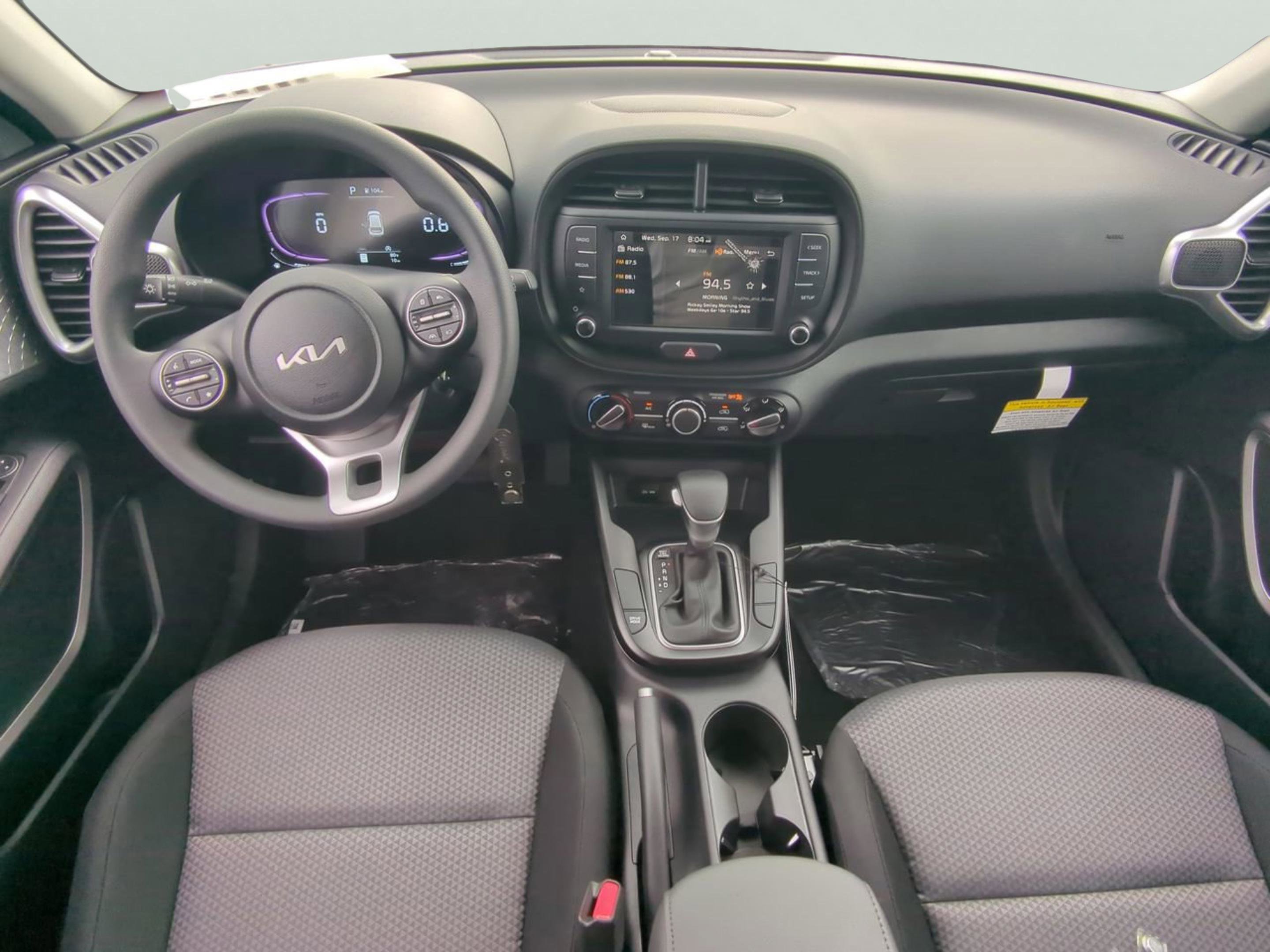 2025 Kia Soul LX photo 11