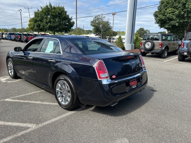 2012 Chrysler 300 Limited photo 3