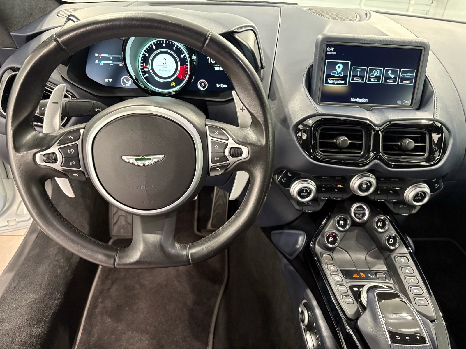 2019 Aston Martin Vantage AM6 photo 10