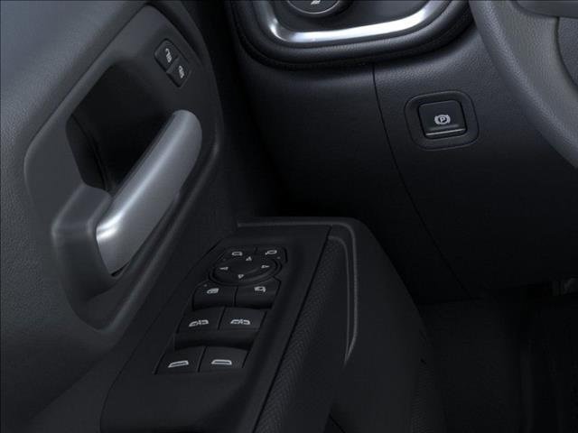 2026 Chevrolet Silverado Custom photo 19