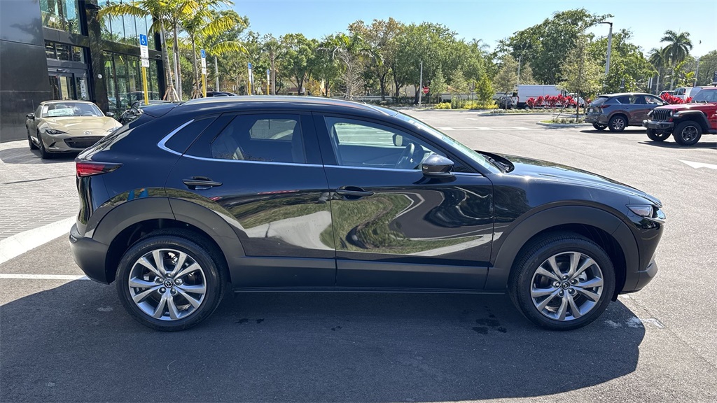 2024 Mazda CX-30 2.5 S Premium photo 4