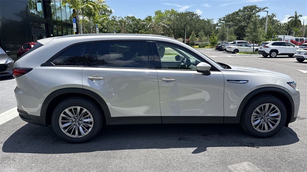 2025 Mazda CX-90 3.3 Turbo Preferred photo 4