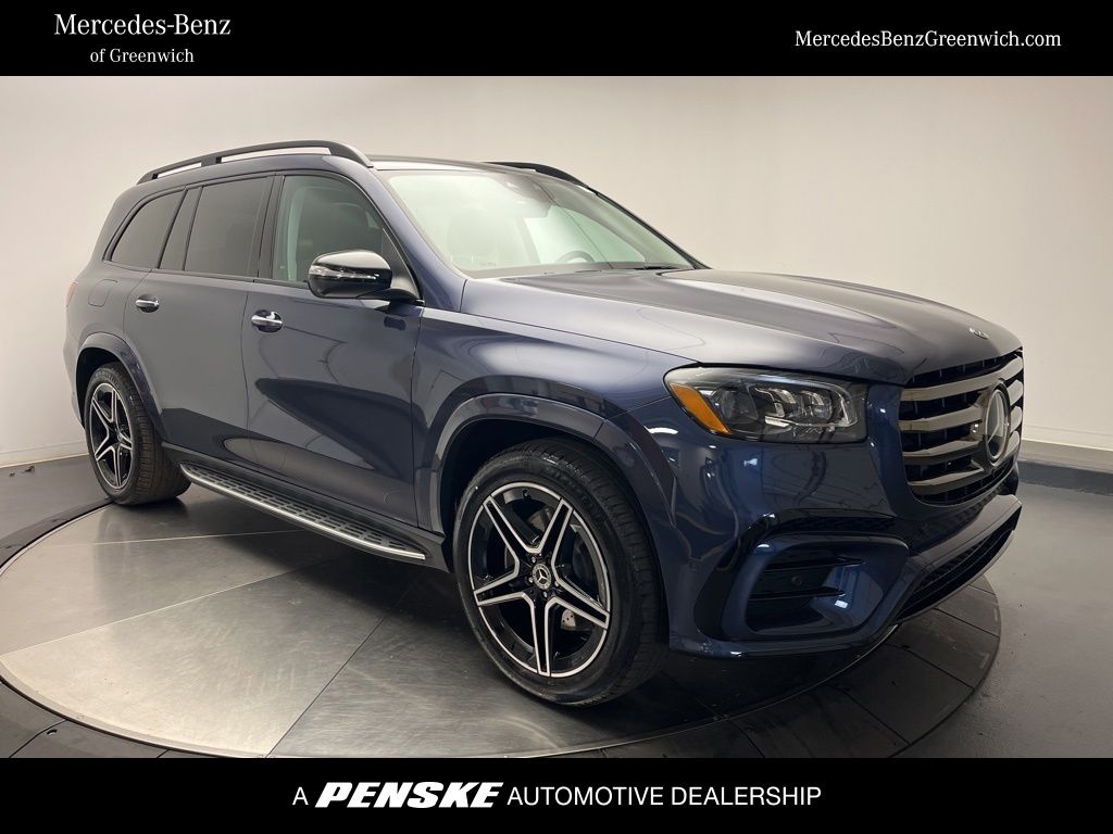 2026 Mercedes-Benz GLS Base's photo