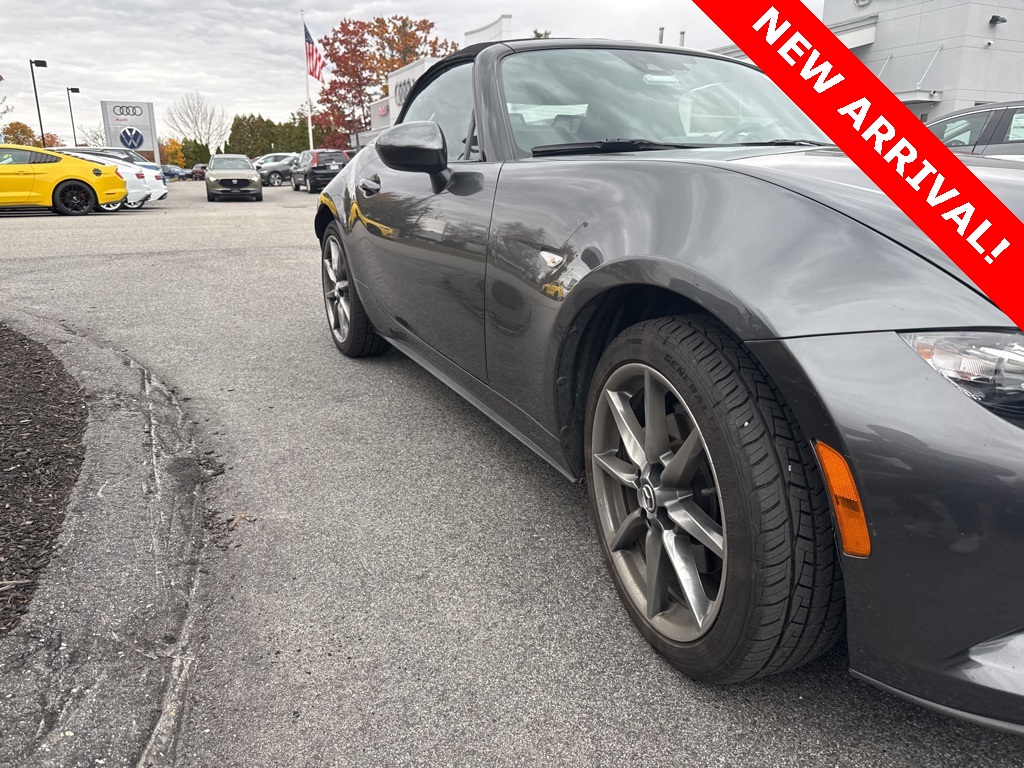 2021 Mazda MX-5 Miata Miata Grand Touring photo 4