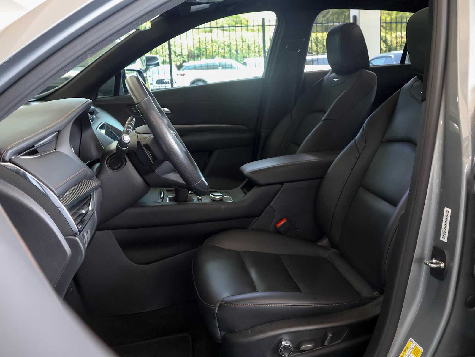 2023 Cadillac XT4 Sport photo 8
