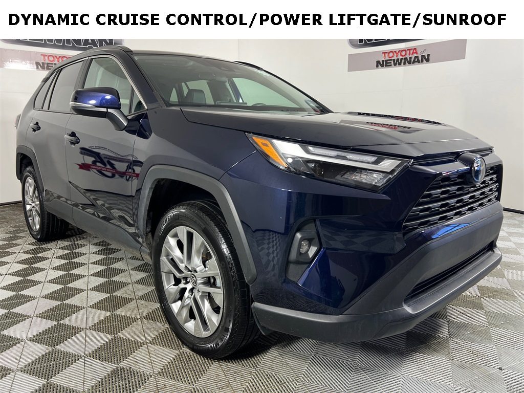 2023 Toyota RAV4 XLE Premium's photo