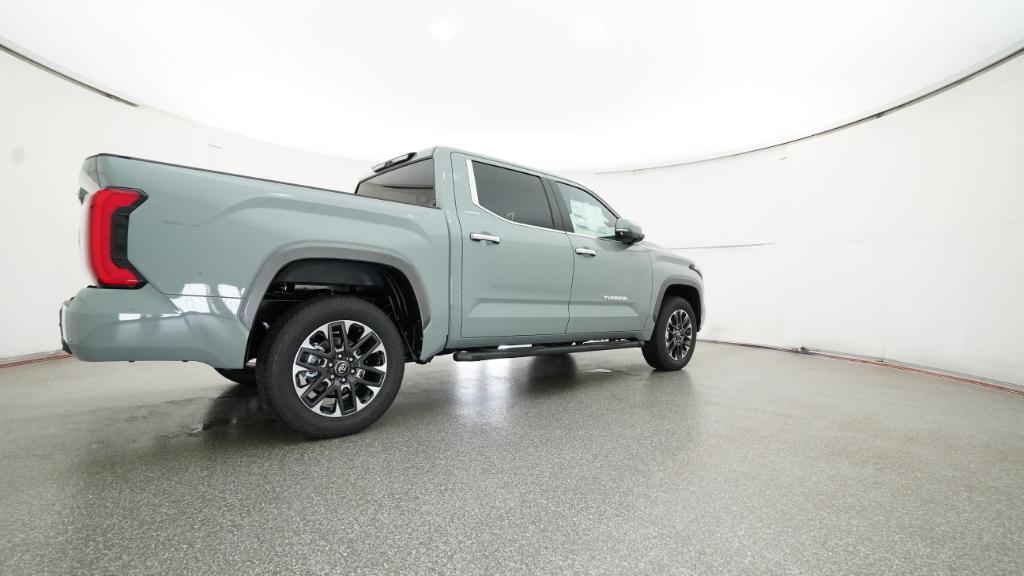 2025 Toyota Tundra Limited CrewMax photo 22