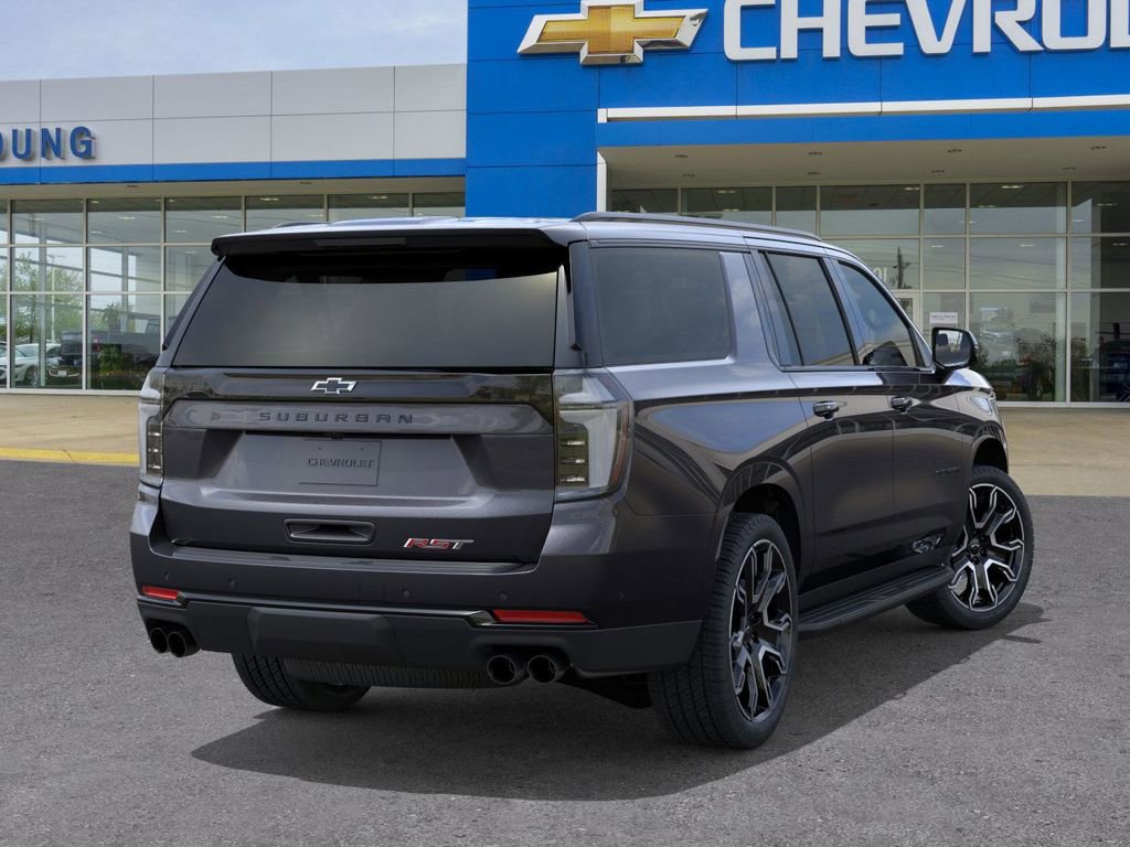 2025 Chevrolet Suburban RST photo 5