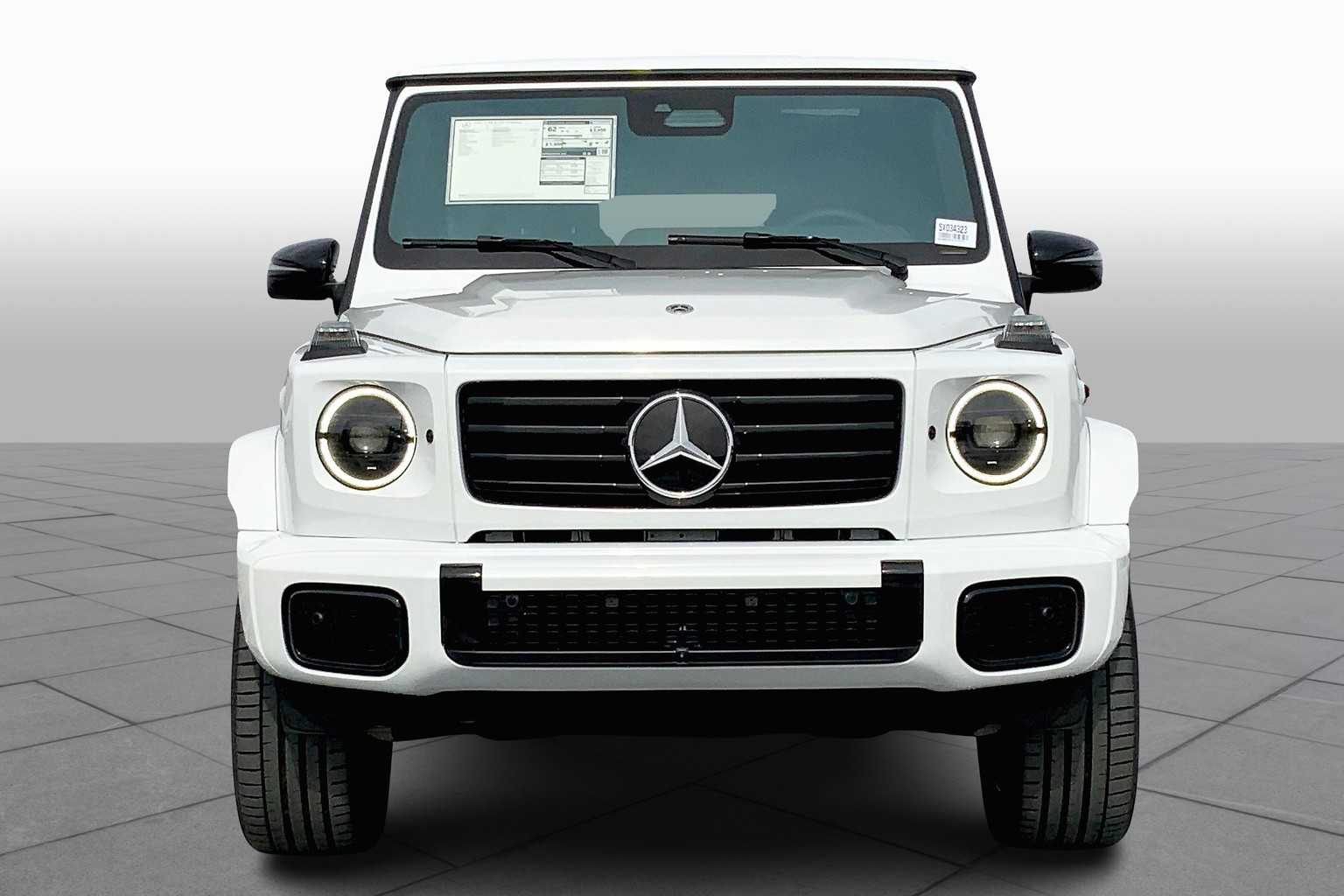 2025 Mercedes Benz G photo 3