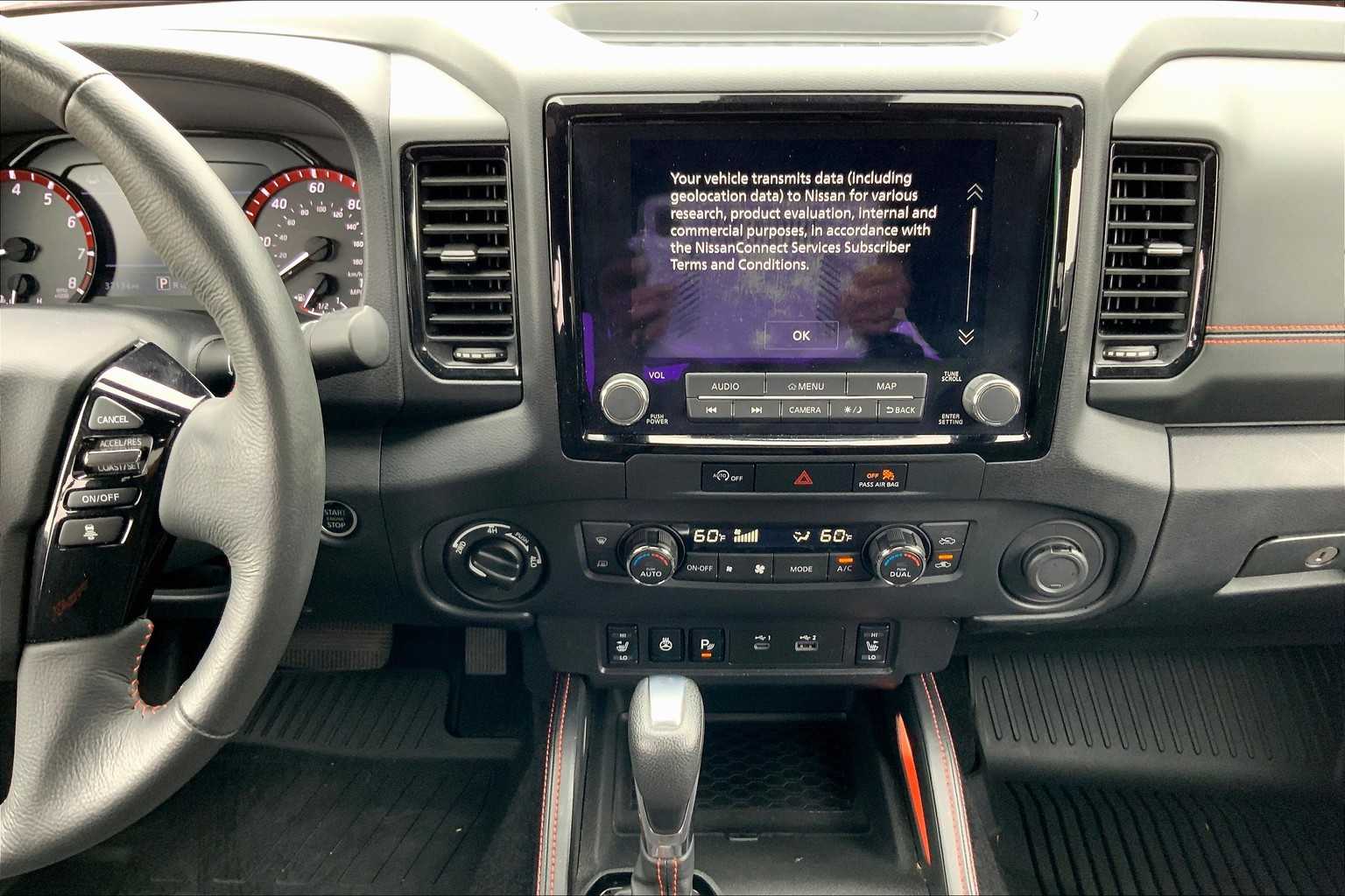 2023 Nissan Frontier PRO-4X photo 6