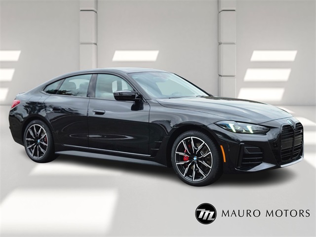 2026 BMW 4 Series M440i's photo