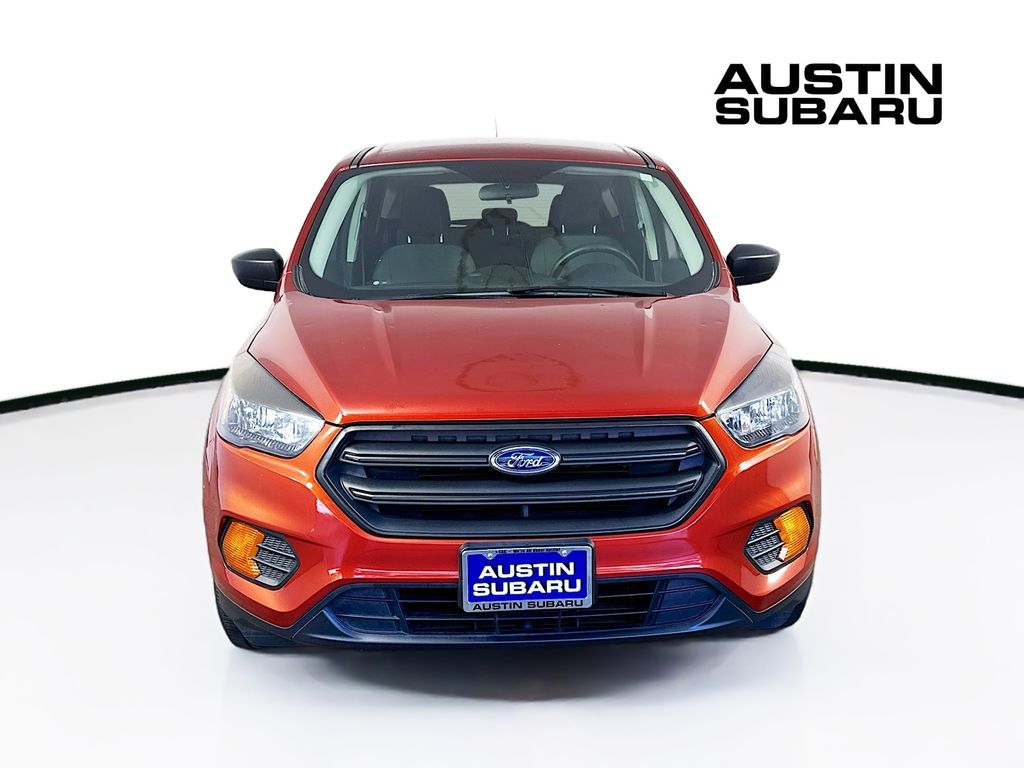 2019 Ford Escape S photo 2