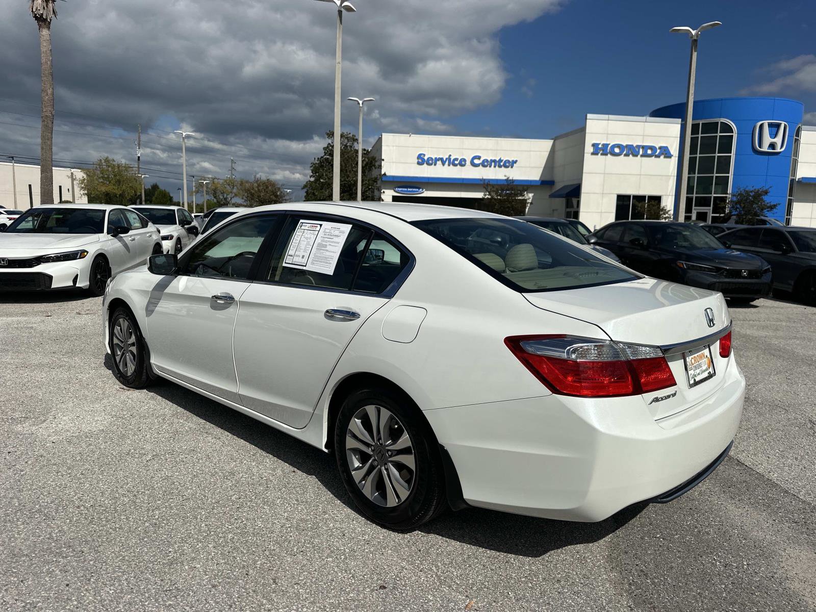 2015 Honda Accord LX photo 3