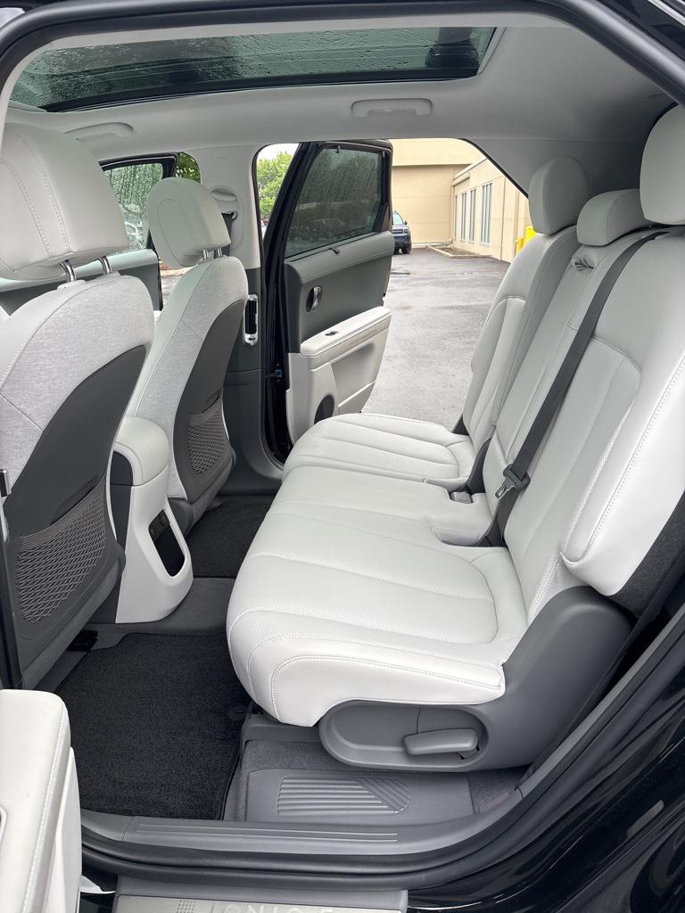 2025 Hyundai Ioniq 5 Limited photo 8