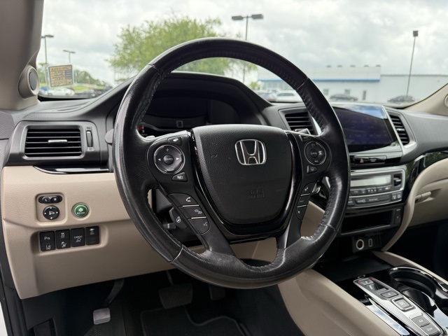 2020 Honda Ridgeline RTL-E photo 21