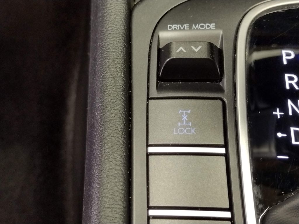2024 Hyundai Kona SEL photo 29
