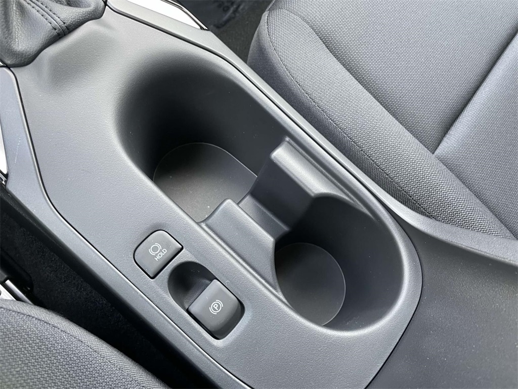 2025 Toyota Corolla LE photo 29