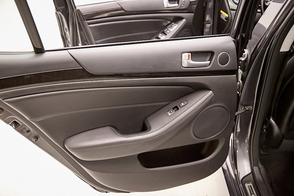 2015 KIA CADENZA - Image 26