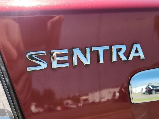 2012 Nissan Sentra 2.0 photo 14