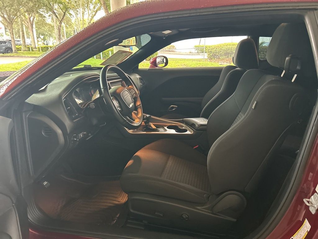 2019 Dodge Challenger GT photo 4