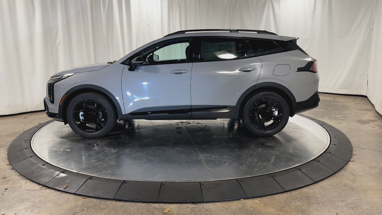 2026 Kia Sportage Plug-In Hybrid X-Line photo 3