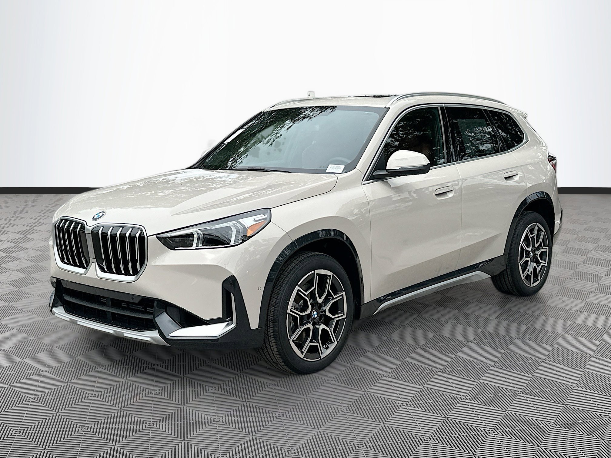 2026 Bmw X1 XDrive28i photo 3