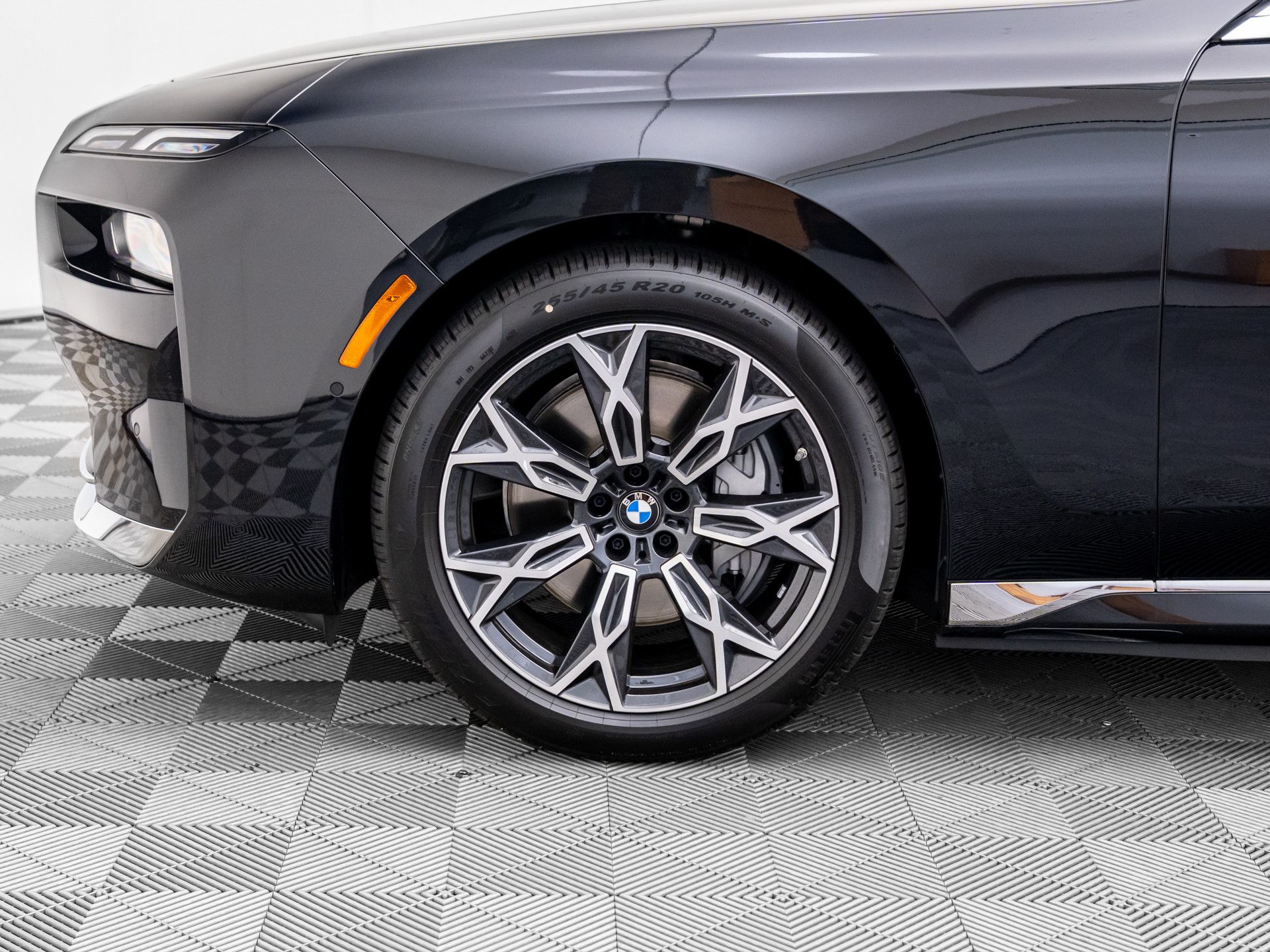 New 2025 Black Sapphire Metallic BMW eDrive50 image 35