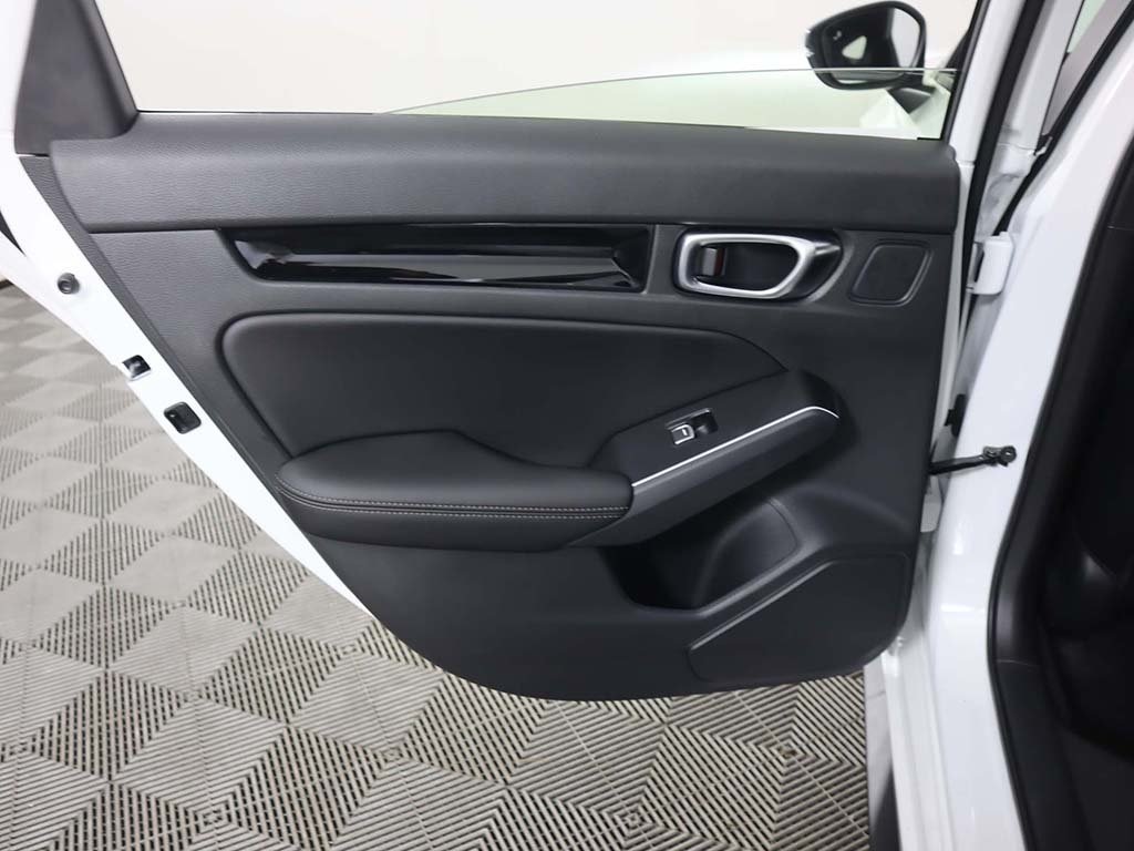 2026 Honda Civic Hybrid Sport Touring photo 15
