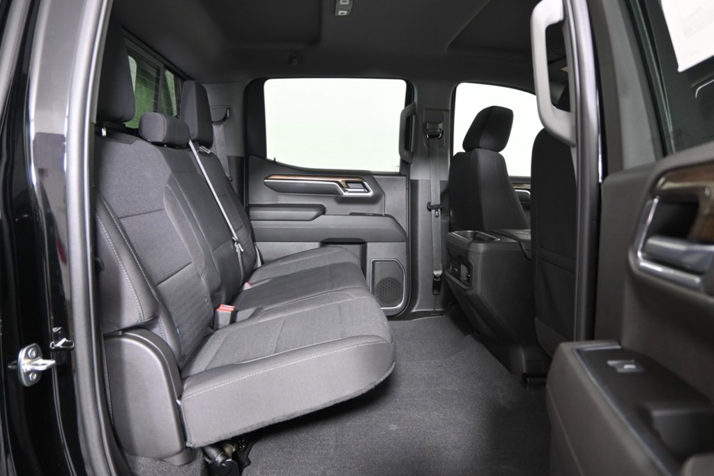 2022 Chevrolet Silverado 1500 RST photo 16