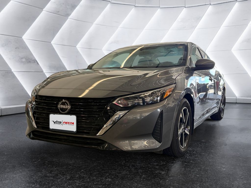 2025 Nissan Sentra SV photo 3