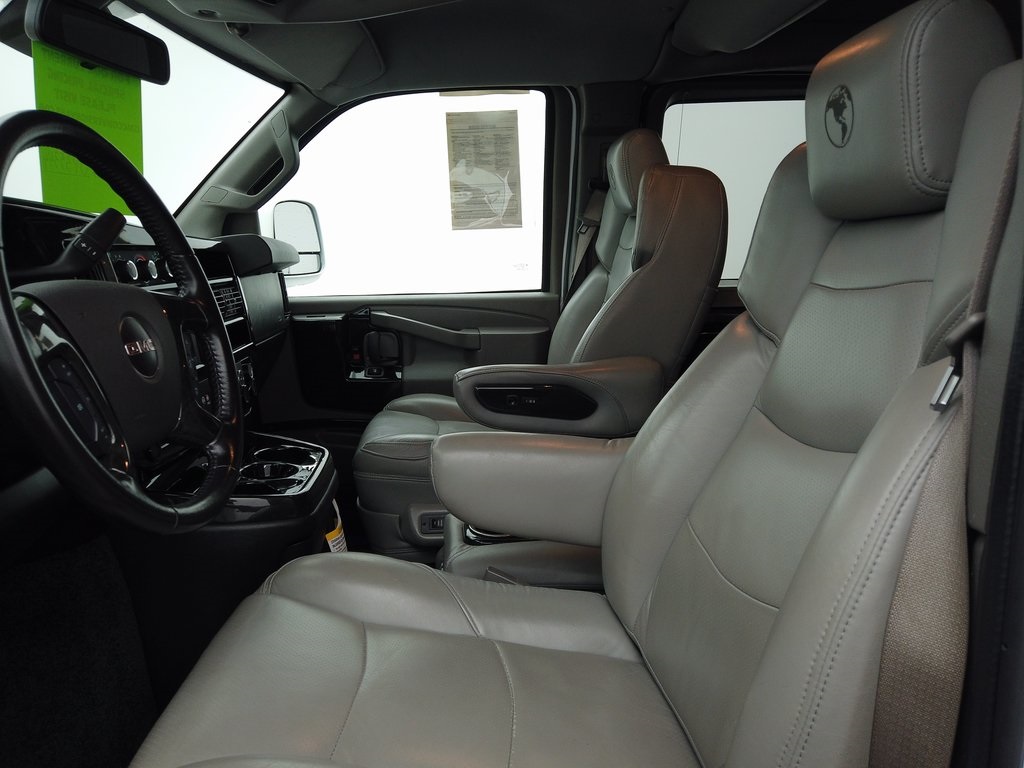 2020 Gmc Savana photo 17