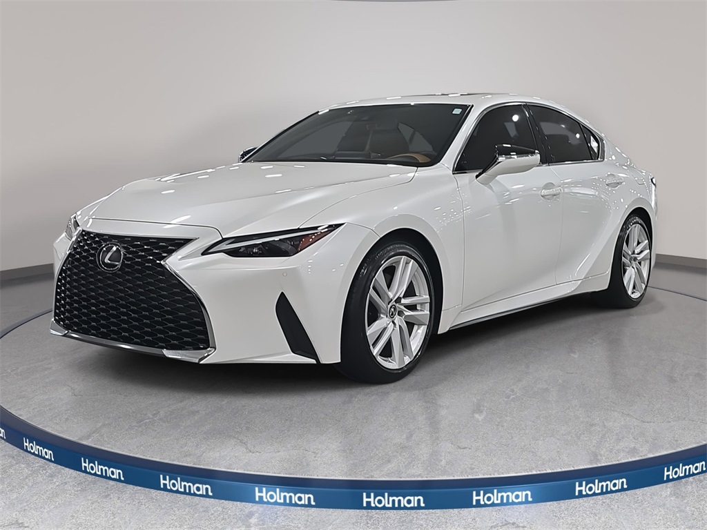 2023 Lexus IS 300's photo