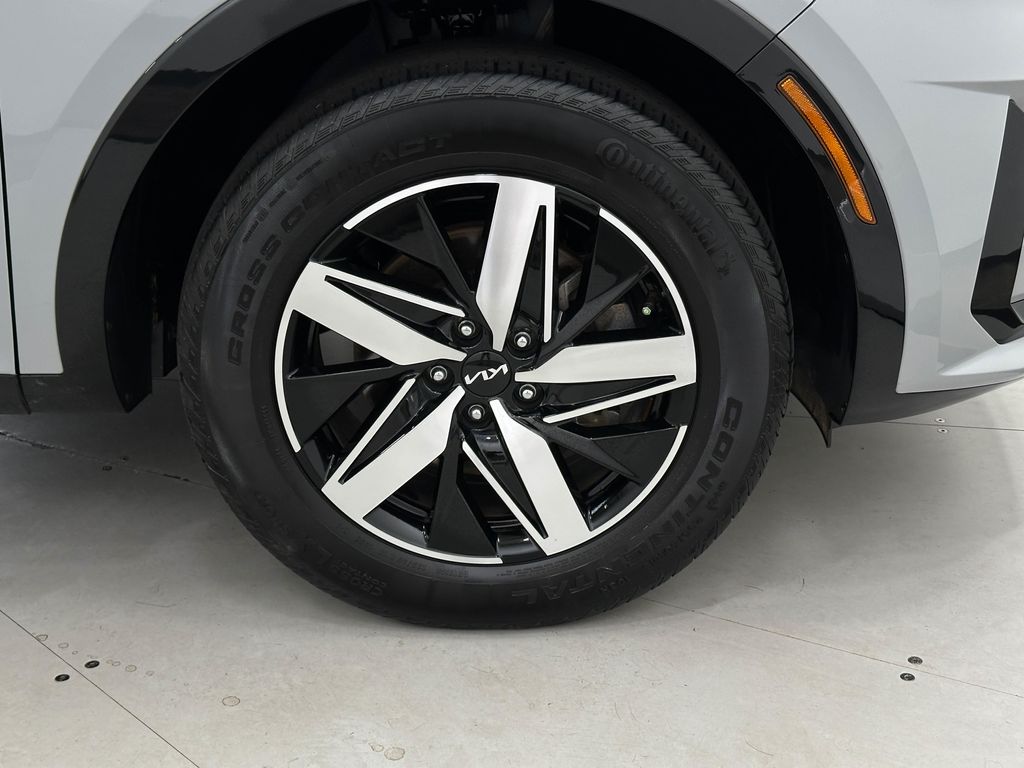 2023 Kia Sorento EX photo 13
