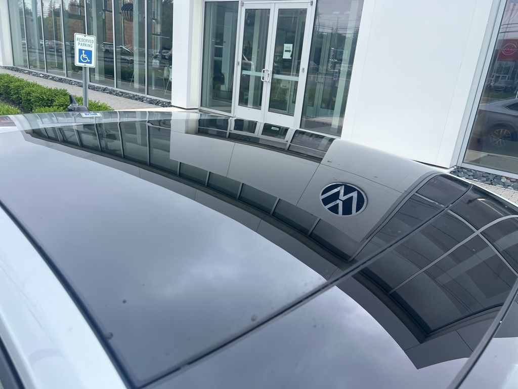 2025 Volkswagen Jetta 1.5T SE photo 2