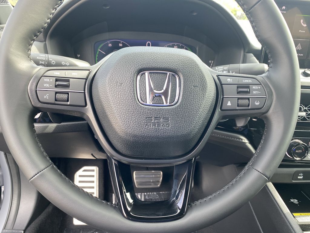 2025 Honda Accord Hybrid Sport photo 13