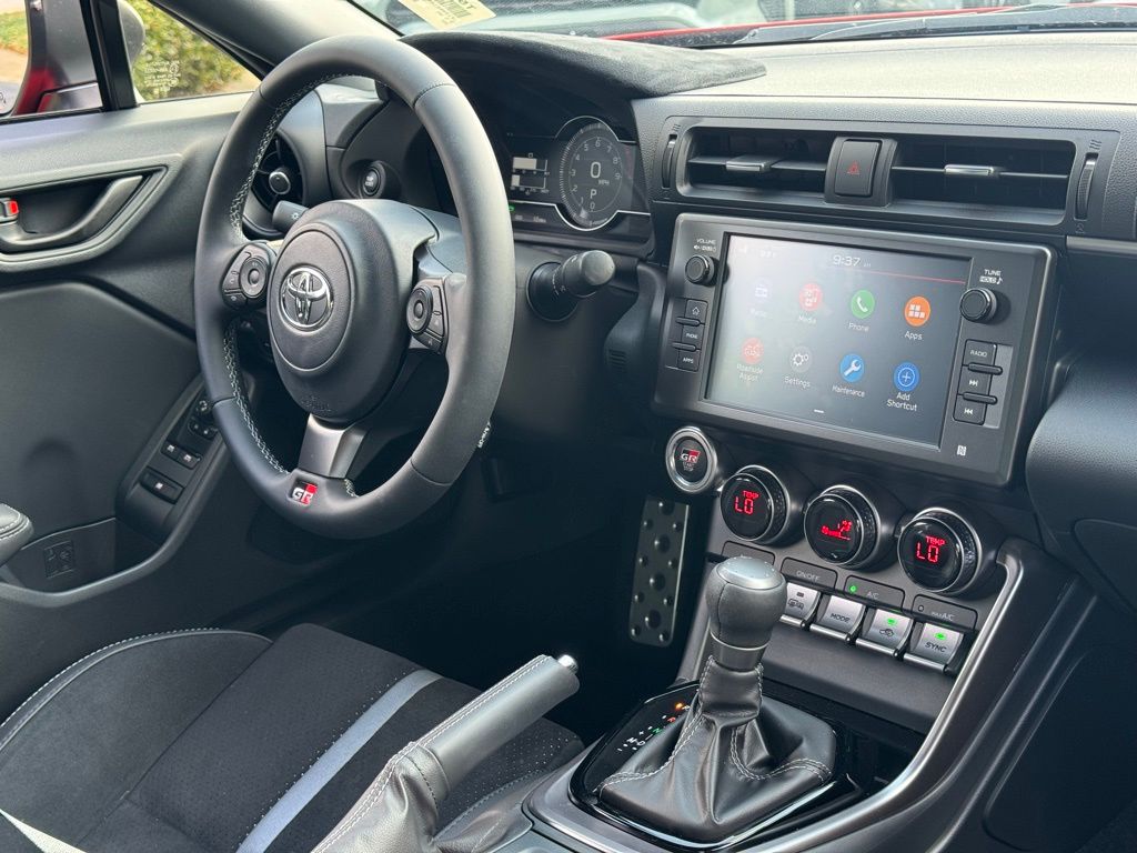 2025 Toyota GR86 Premium photo 15