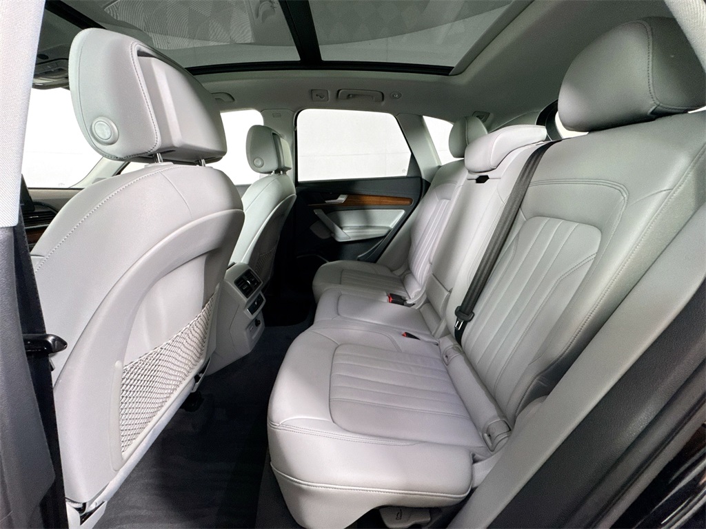 2023 Audi Q5 45 S line Premium Plus photo 13