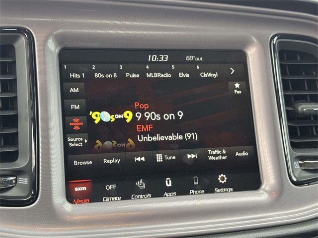 2023 Dodge Challenger R/T photo 3