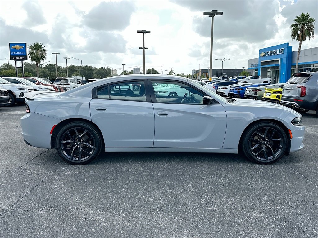 2021 Dodge Charger SXT photo 8