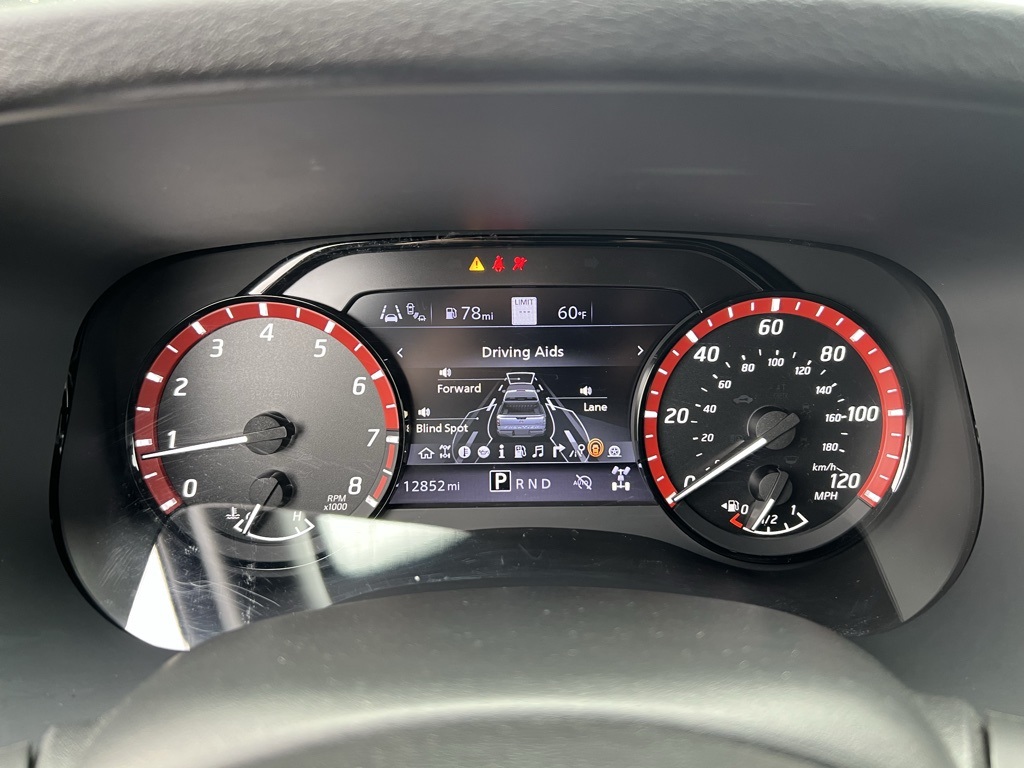 2024 Nissan Frontier PRO-4X photo 16