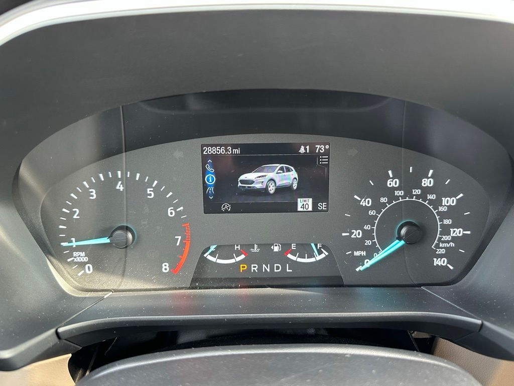 2022 Ford Escape SEL photo 13