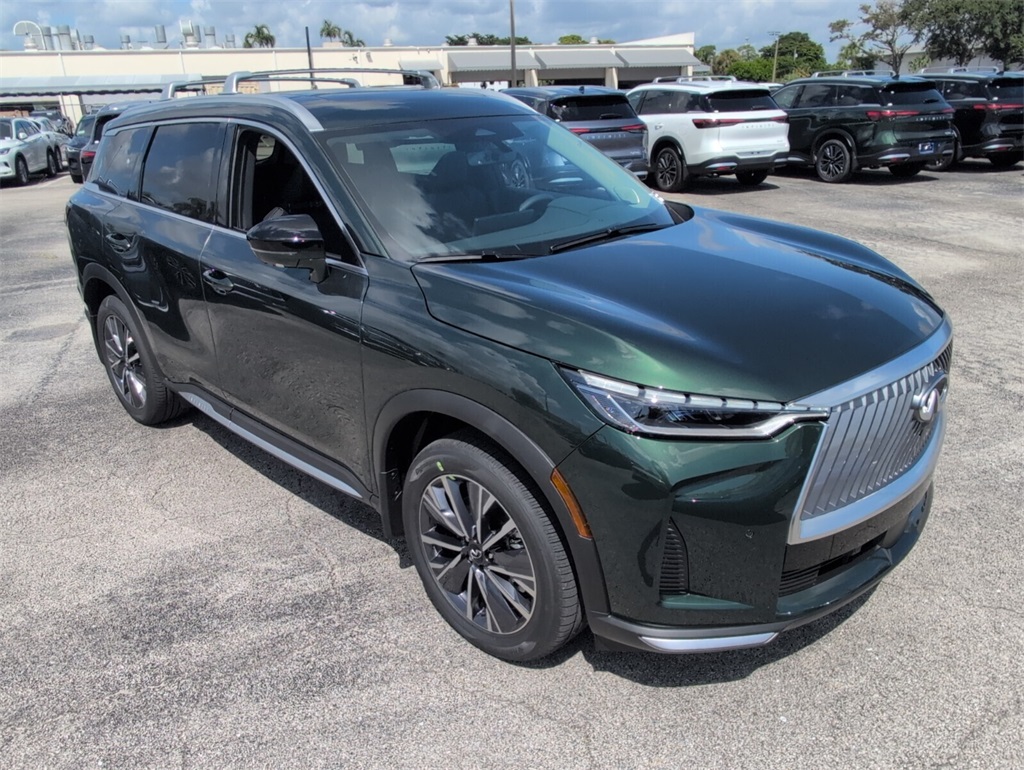 2026 Infiniti QX60 Luxe photo 2
