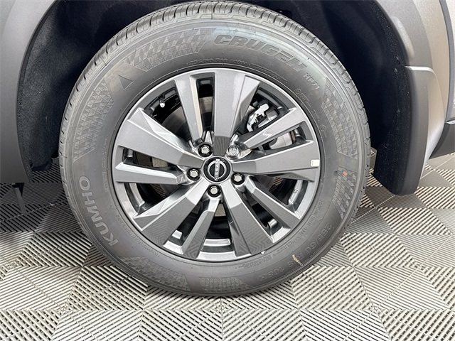 2025 Nissan Pathfinder SV photo 4