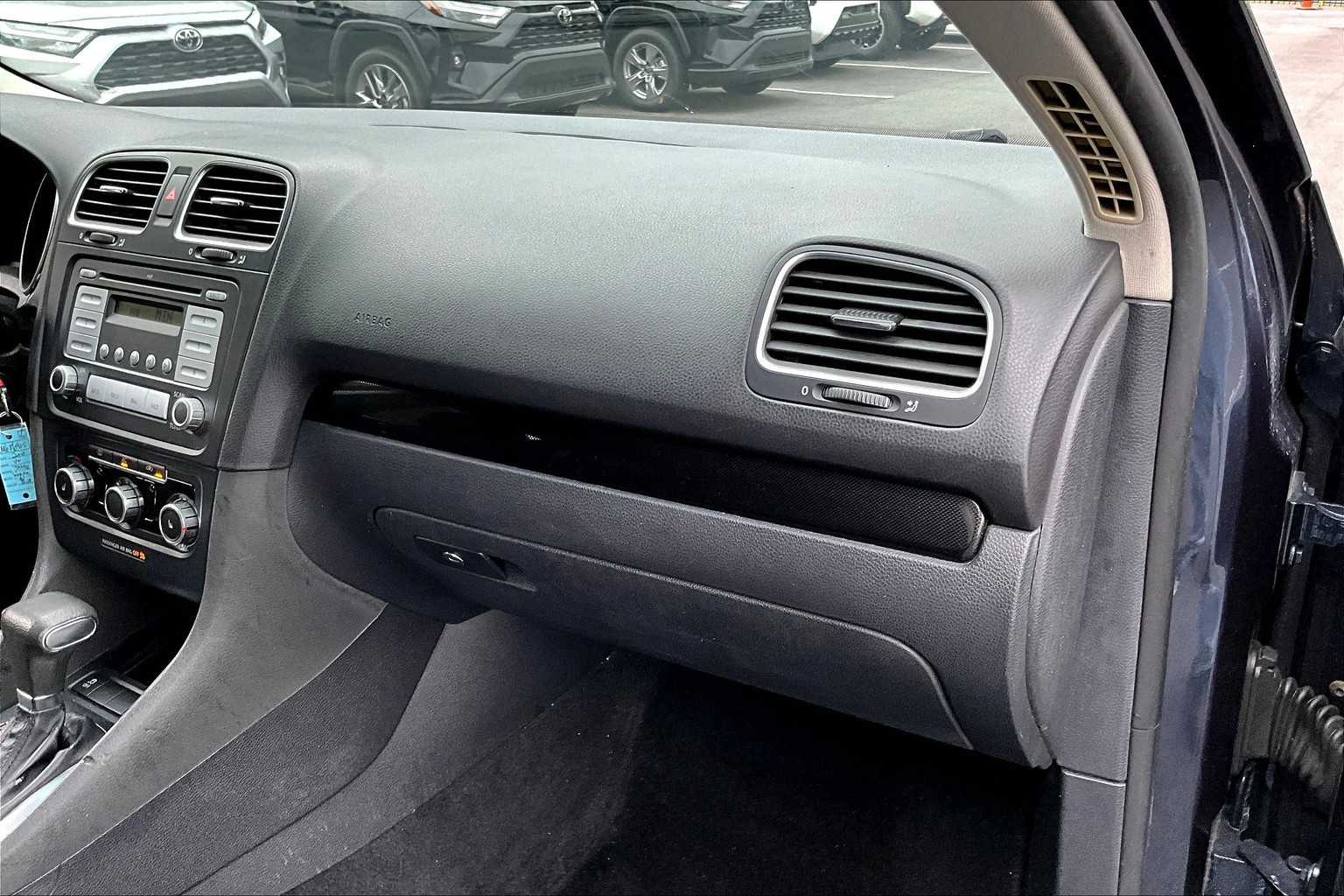 2010 Volkswagen Jetta SportWagen 2.5 S photo 16