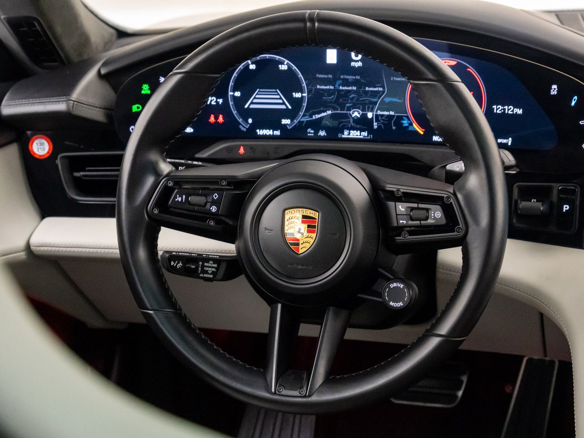 2021 Porsche Taycan Turbo photo 11