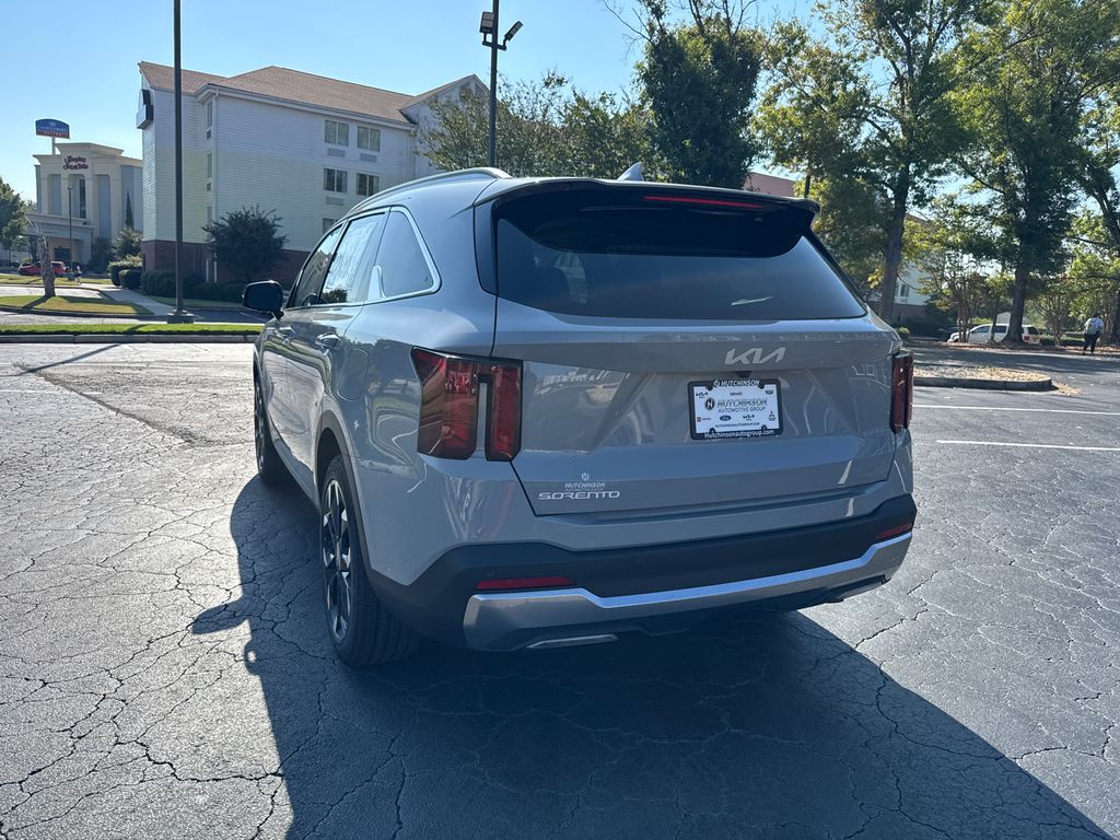 2026 Kia Sorento EX photo 4