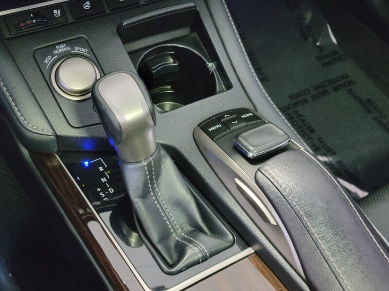 2016 Lexus ES 350 photo 24