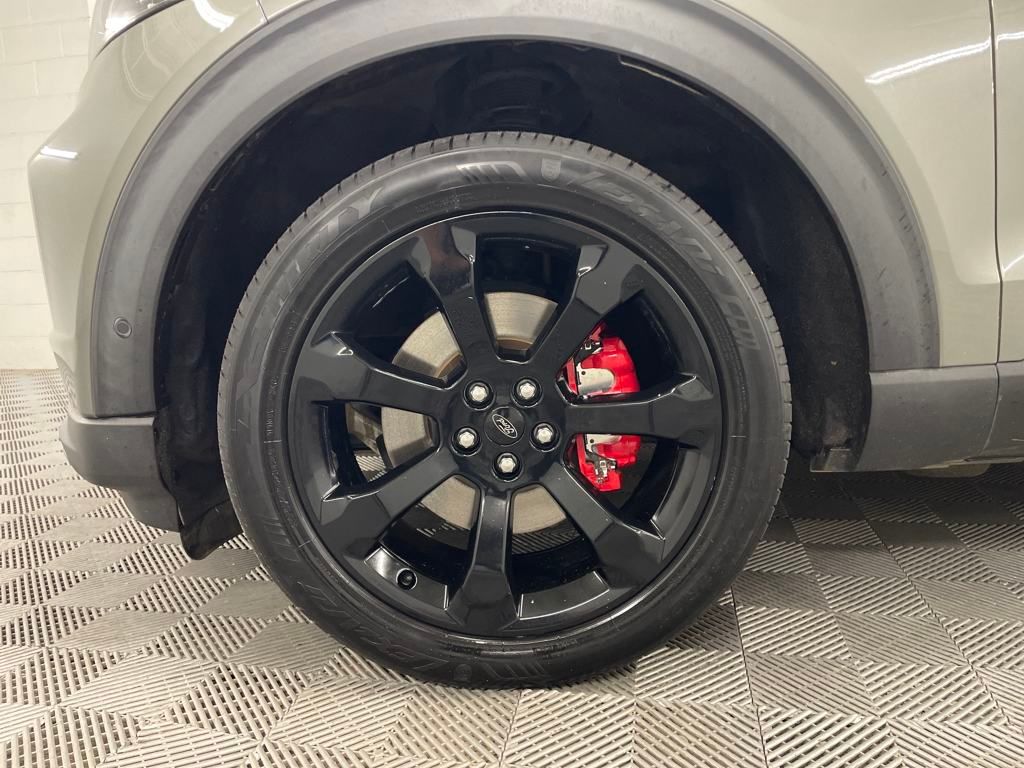 2020 Ford Explorer ST photo 8